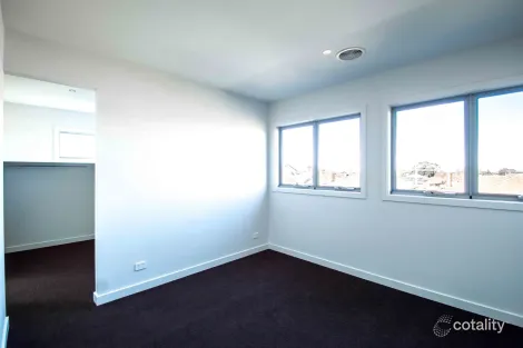 Property photo of 4 Grant Grove Keilor East VIC 3033