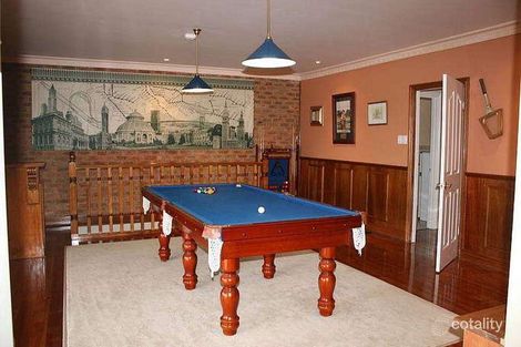 Property photo of 33 Hill View Rise Gisborne South VIC 3437