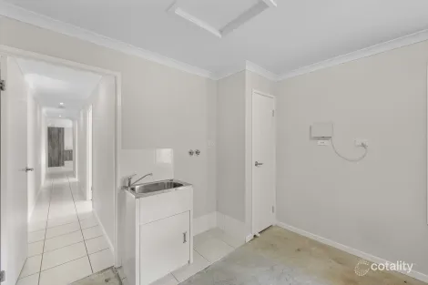 Property photo of 53 Harmony Drive Clinton QLD 4680