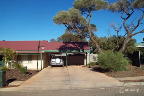 Property photo of 2 Pogona Court Roxby Downs SA 5725