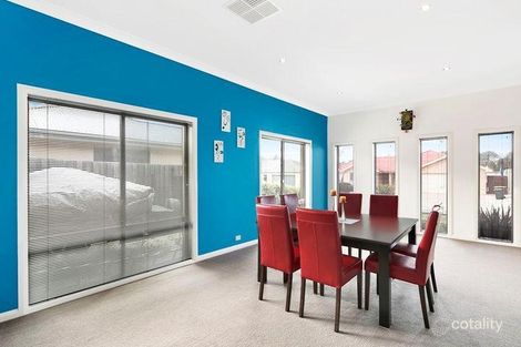 Property photo of 23 Strayleaf Crescent Gungahlin ACT 2912
