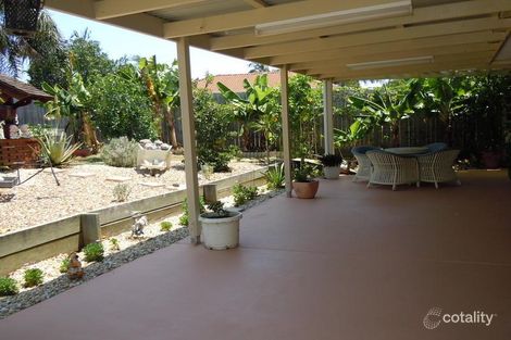 Property photo of 19 Mooloolah Court Hillcrest QLD 4118