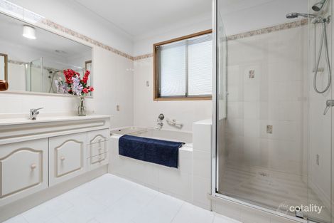 Property photo of 12 Settler Court Werribee VIC 3030