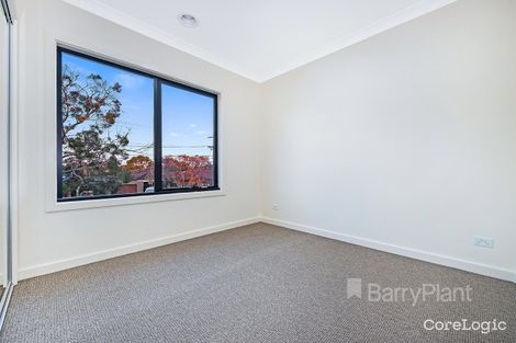 Property photo of 1/28 Liverpool Drive Keysborough VIC 3173