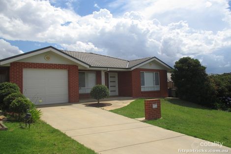 Property photo of 1/60 Yarrawah Crescent Bourkelands NSW 2650