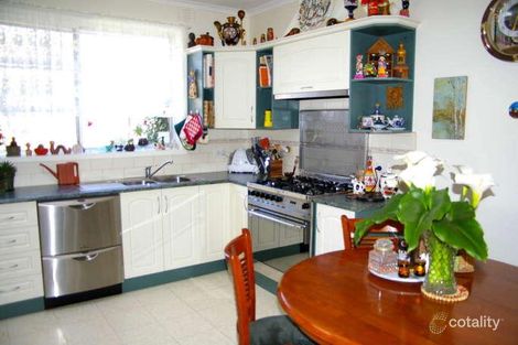 Property photo of 46 Denver Street Bentleigh East VIC 3165