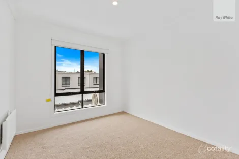 Property photo of 22/50 Plush Circuit Epping VIC 3076
