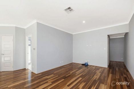 Property photo of 3 Jileroo Brace Lakelands WA 6180
