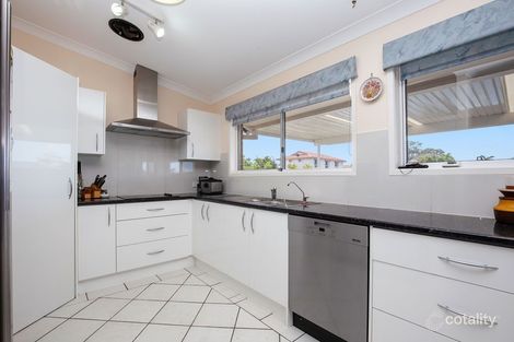 Property photo of 8 Walter Raleigh Crescent Hollywell QLD 4216