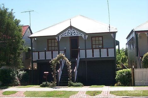 144 Temple St, Coorparoo, QLD 4151