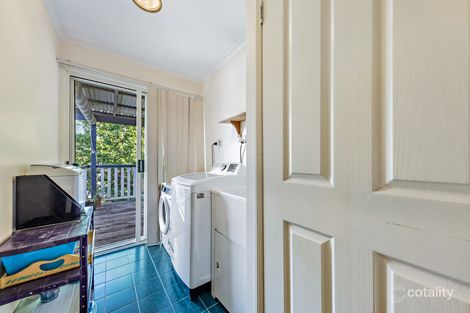 Property photo of 22 Sandpiper Crescent Jubilee Pocket QLD 4802