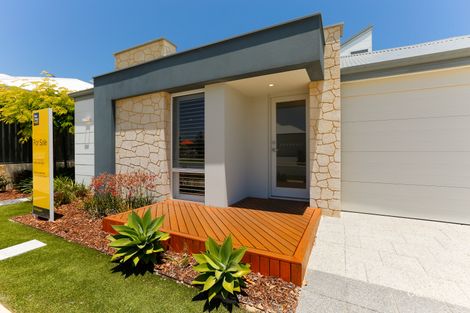 Property photo of 4 Sarda Lane Jindalee WA 6036