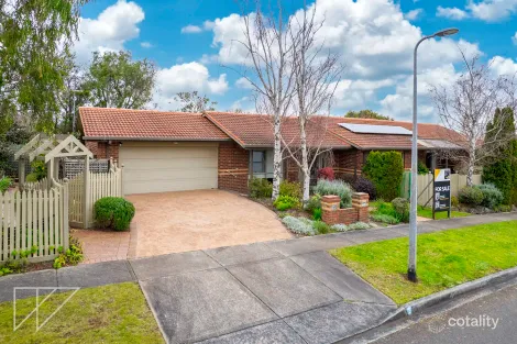 2 Myrtle Cres, Warragul, VIC 3820