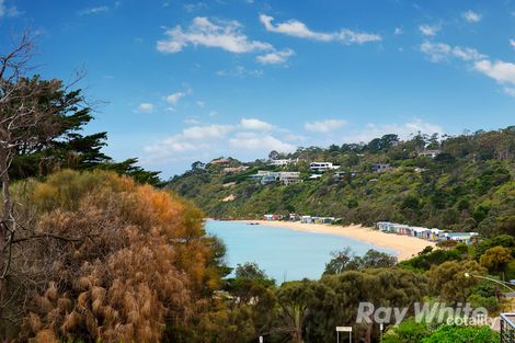 Property photo of 11 Mills Beach Close Mornington VIC 3931