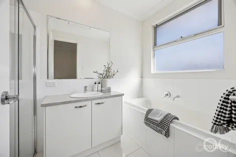 Property photo of 23D Windsor Grove Klemzig SA 5087