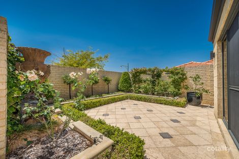 Property photo of 11 Perissa Road Iluka WA 6028