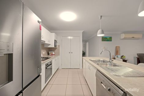 Property photo of 11 Inigo Way Augustine Heights QLD 4300