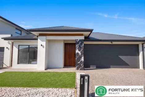 Property photo of 5 Flock Street Tarneit VIC 3029