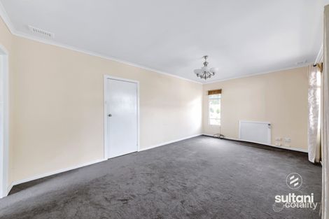 Property photo of 19 Tristania Street Doveton VIC 3177