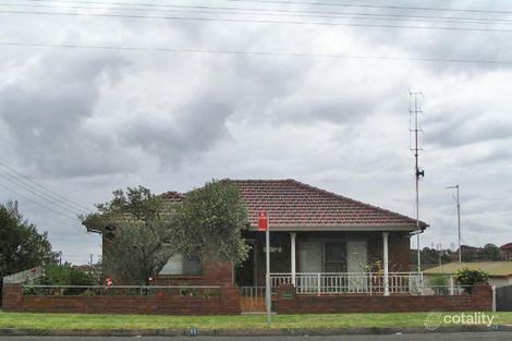 11 Weringa Ave, Lake Heights, NSW 2502