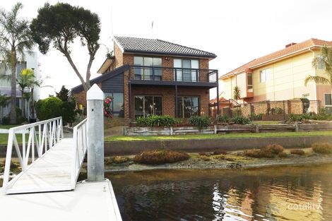 Property photo of 31 Curlew Point Drive Patterson Lakes VIC 3197