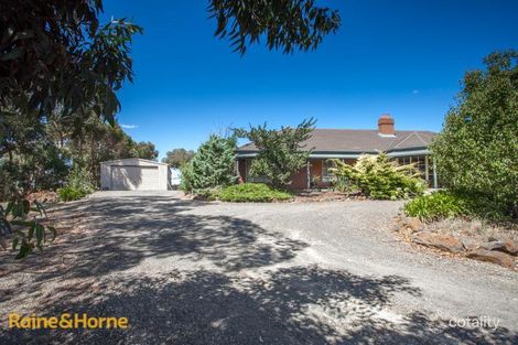 Property photo of 15 Winilba Road Sunbury VIC 3429