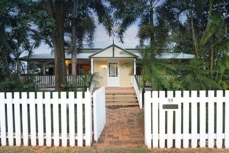 22 Trundle Tce, Whitfield, QLD 4870
