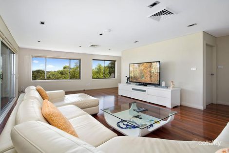 Property photo of 6 Orford Place Illawong NSW 2234