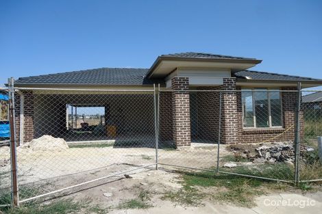 Property photo of 68 Frankland Street Clyde North VIC 3978