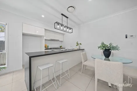 5 Karingal Dr, Pimpama, QLD 4209