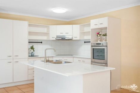 Property photo of 9 Bellflower Place Calamvale QLD 4116