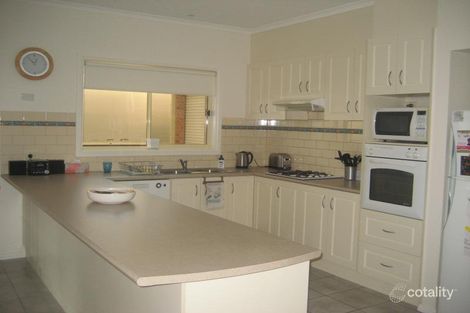 Property photo of 15 Rushden Close Bell Post Hill VIC 3215