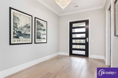 Property photo of 33 Murphy Street Clyde North VIC 3978