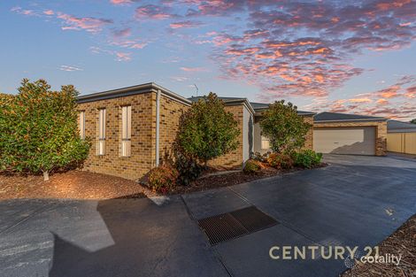 1/7 Delft Pl, Pakenham, VIC 3810