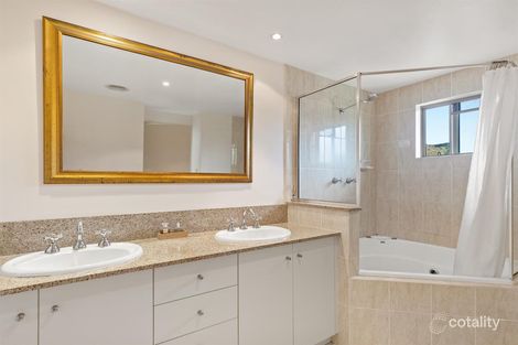 Property photo of 1324/2-10 Greenslopes Street Cairns North QLD 4870