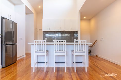 Property photo of 2 Barnsley Close Lilydale VIC 3140