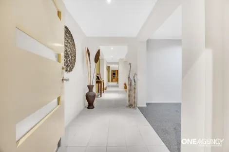 Property photo of 29 Landing Place Point Cook VIC 3030