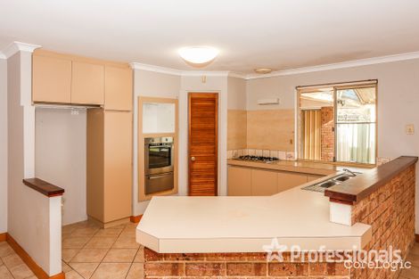 Property photo of 21 Daventry Drive Alexander Heights WA 6064