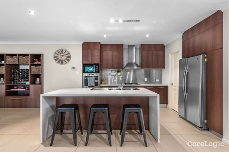Property photo of 34 Goodenia Crescent Seventeen Mile Rocks QLD 4073