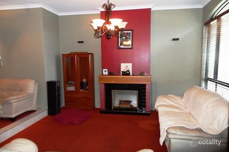 Property photo of 10 Peelhurst Way Baldivis WA 6171