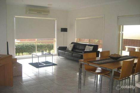 Property photo of 15 Rushden Close Bell Post Hill VIC 3215