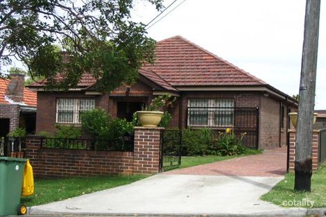 26 Mount Lewis Ave, Punchbowl, NSW 2196