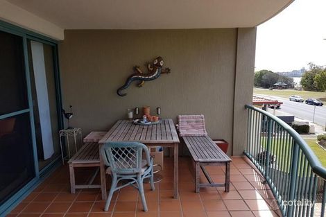 Property photo of 4/64 Esplanade Golden Beach QLD 4551