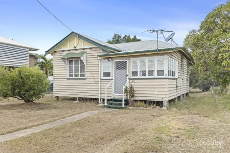 26 Lauga St, Park Avenue, QLD 4701