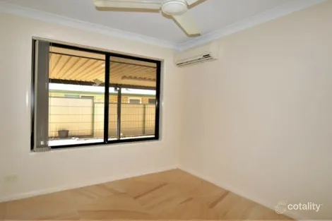 Property photo of 30 Oleander Crescent Durack QLD 4077