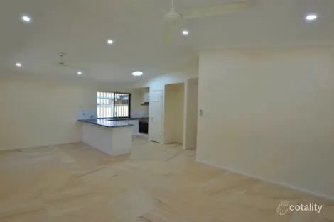 Property photo of 30 Oleander Crescent Durack QLD 4077