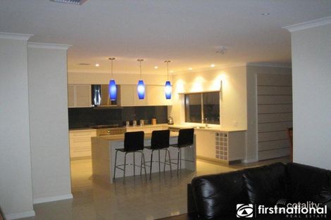 Property photo of 48 Sheldon Drive Berwick VIC 3806