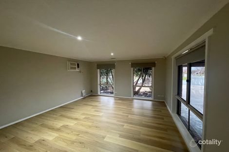 Property photo of 30 Helmer Street Mooroopna VIC 3629