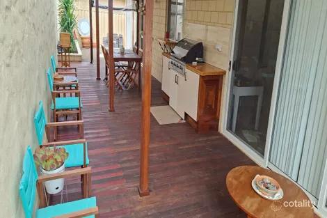 9b Viveash Rd, Middle Swan, WA 6056
