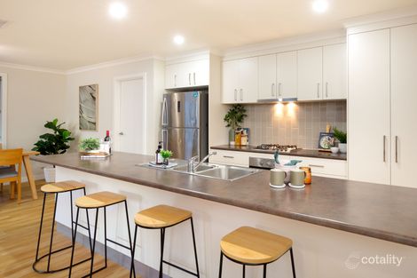 Property photo of 21 Kirby Drive Killara VIC 3691